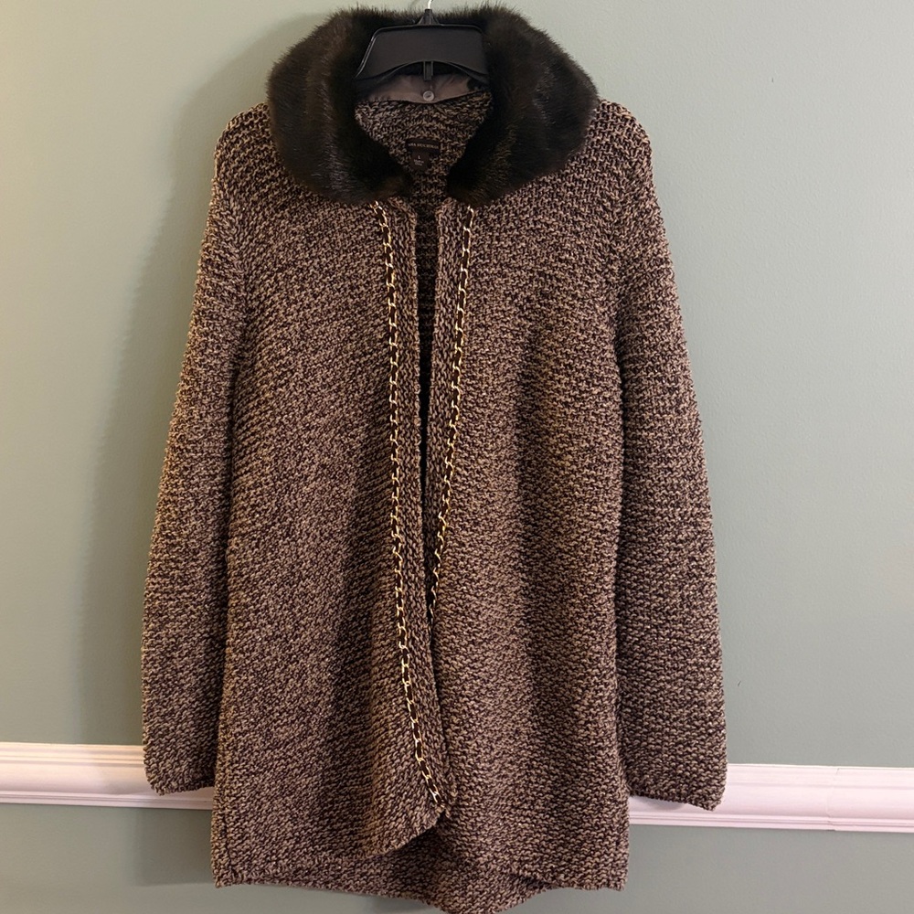 Dana Buchman Size Large Chunky Brown Knit Sweater Faux Fur Collar Chain Detail